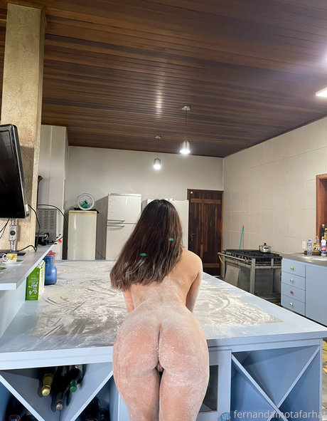 Fernanda Mota Farhat nudes actress pictures