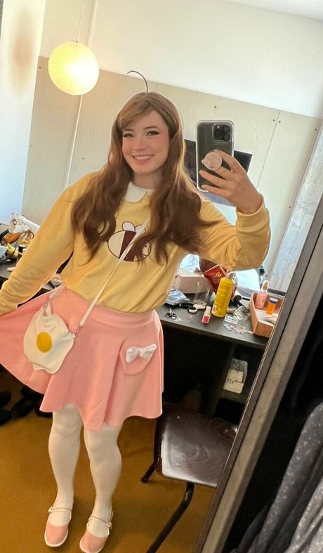 Goodnight Moon art pornstar archive