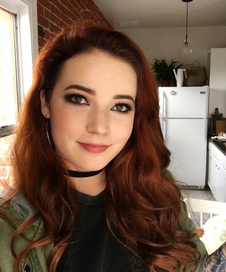 brown onlyfans hot nude photos