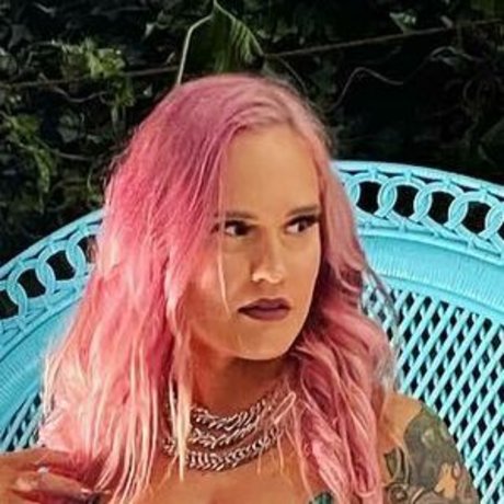 Shazza McKenzie pornstar sexy image