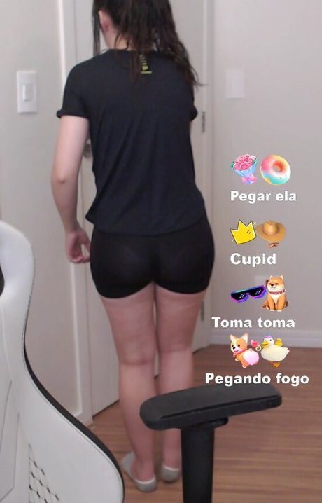 Leticia Shirakiin top model pics