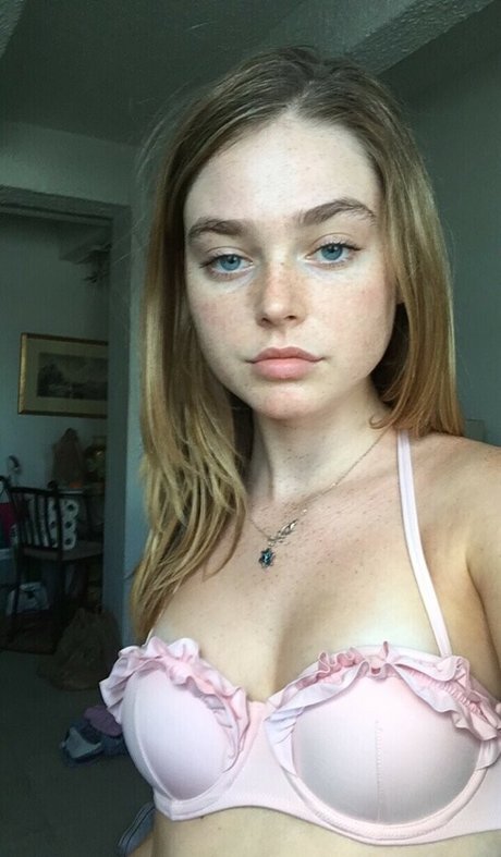 gonefishingwithdad model naked image