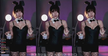 petite asian onlyfans art xxx photo