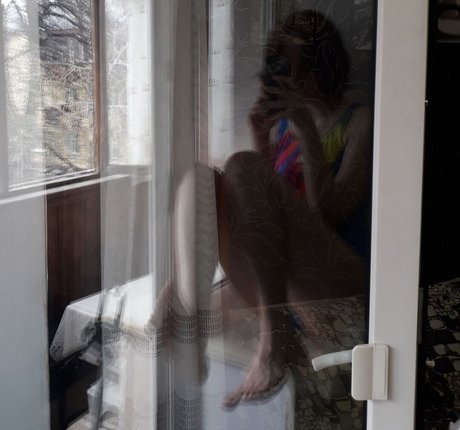 _cleo strio_ model top picture