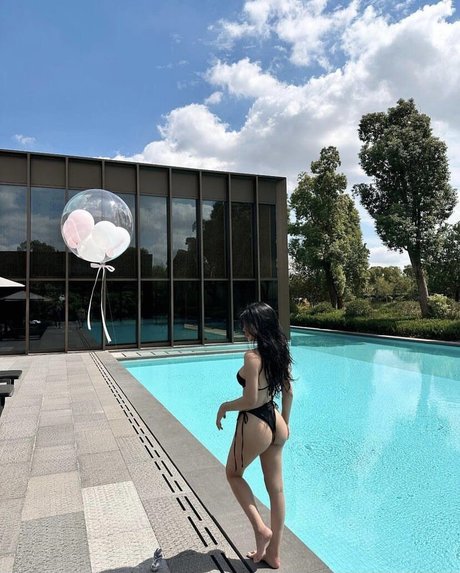 June Gong best model images