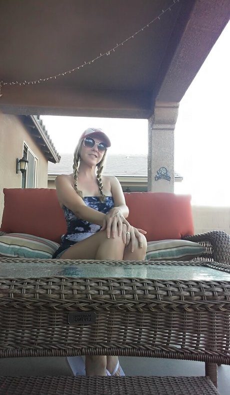 cosplay masturbation onlyfans naked img