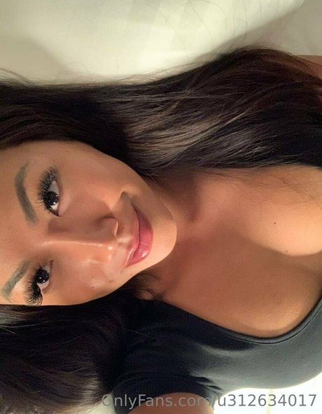 jannieasia pornstar erotic photo