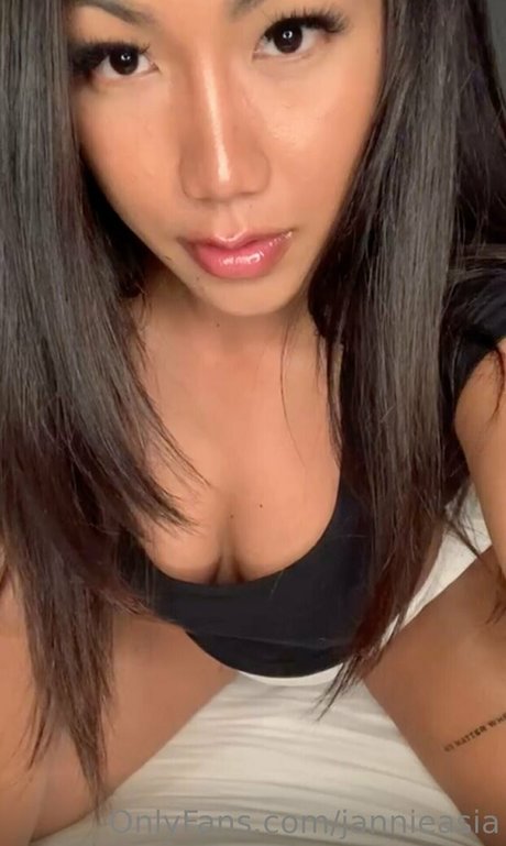 asian hairy onlyfans hot naked photo