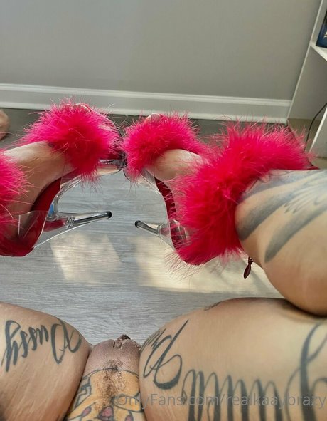 realkaaybrazy star high quality pic