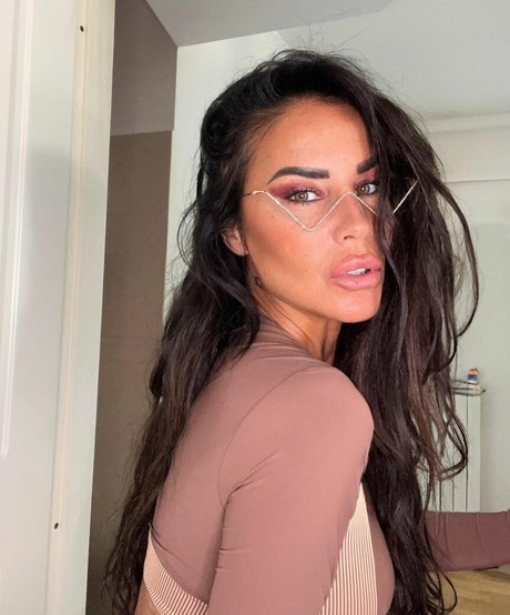 outside onlyfans hd picture