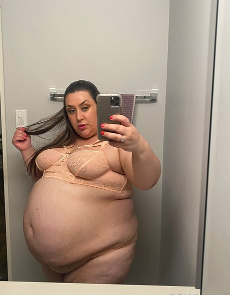 bbwlayla model nice images