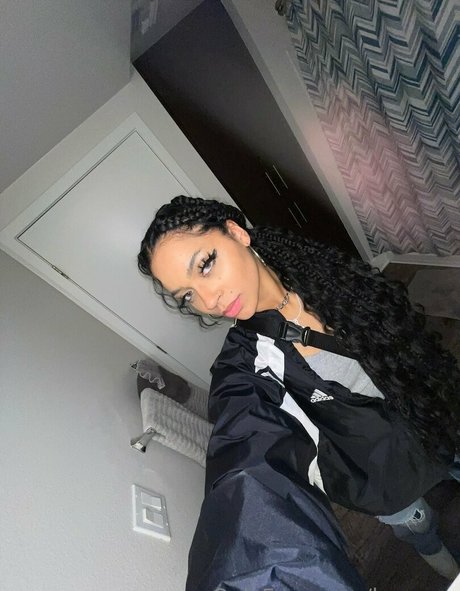 be rave pornstar naked pictures