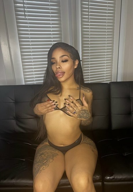 therealvickyy star xxx img