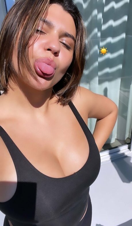 Amber Montana model exclusive gallery