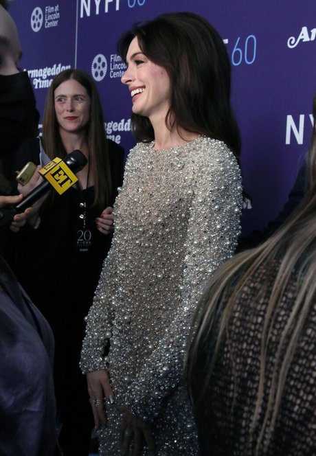 Anne Hathaway high quality pornstar picture