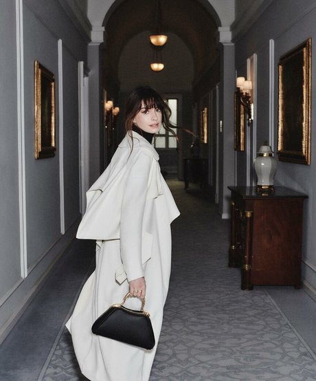 skinny asian teen onlyfans art naked photos