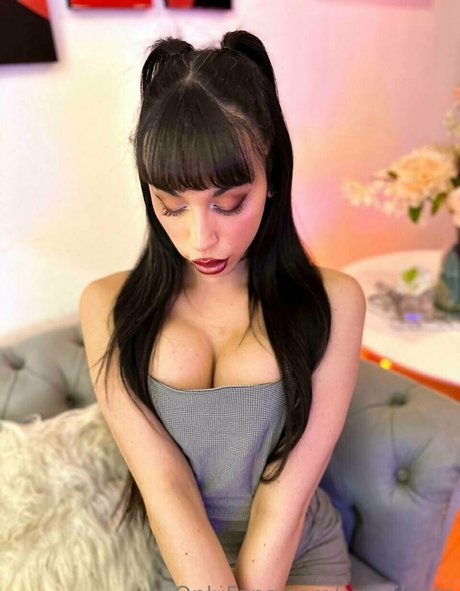 eva lika ts nudes actress pic