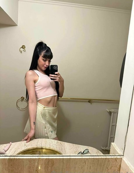 eva lika ts star free pics