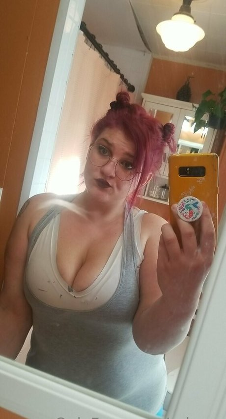 c byee exclusive pornstar pics