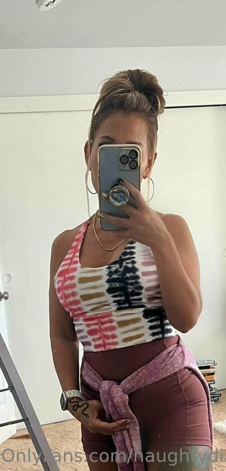 naughtydiamond11 pornographic actress img