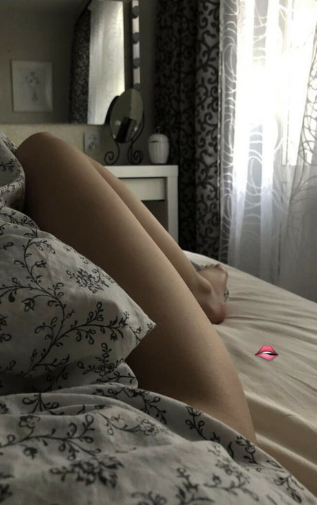 meow dilyara art pornstar photo