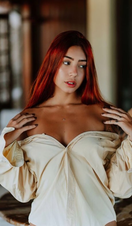 Leticia Castro model free image