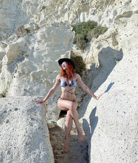 Dixowho model beautiful photos