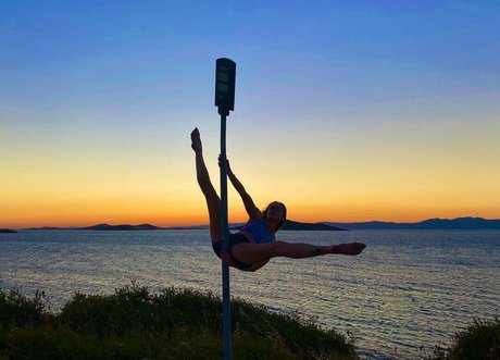 Dixowho best actress galleries