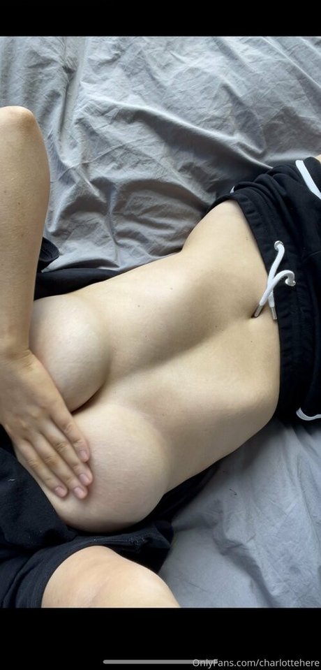 Charlotte Hanna hd pornstar archive