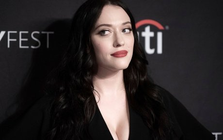 Kat Dennings model nice picture