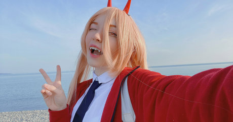 blonde secretary onlyfans hot sexy pictures