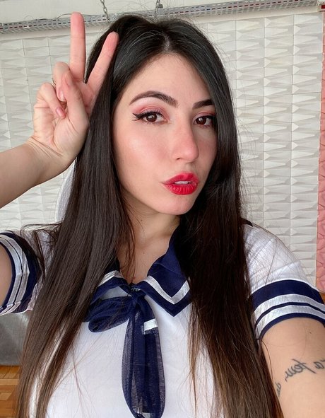 popular onlyfans exclusive pic