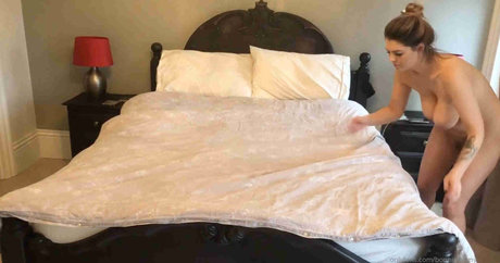 Bonnie Tawny exclusive model pictures