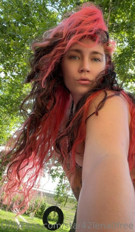 star42lena0free hot star images