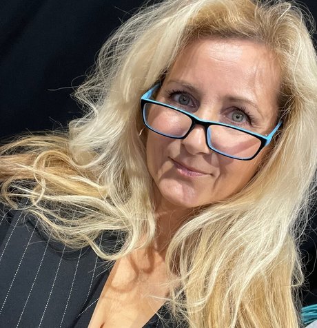 Corrinne Wicks star porn photos