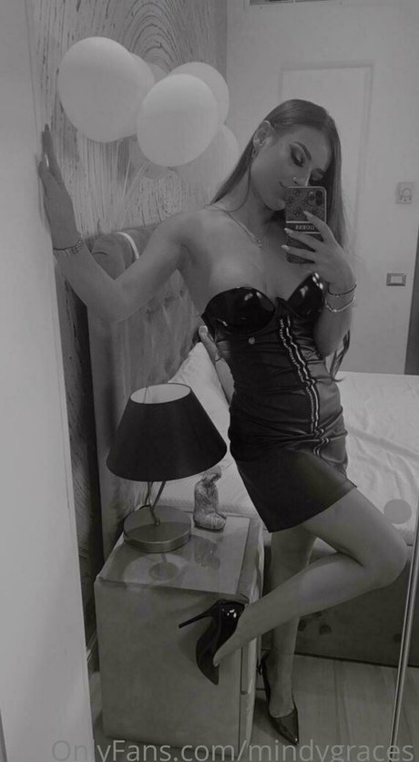 mindygraces model nude images