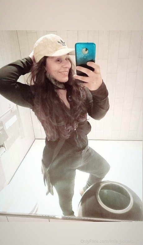 little pockets210 xxx model pics