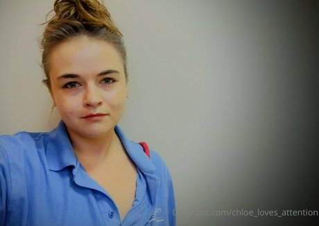 chloe loves attention star nude images