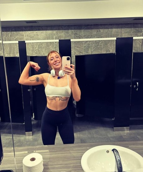 18 year old onlyfans beautiful xxx pic