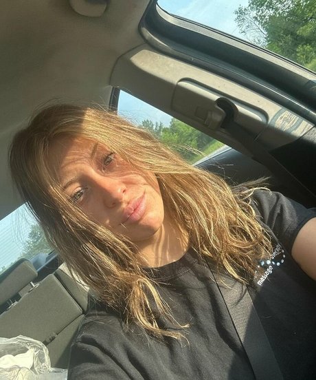 lolcaughtureye perfect actress pic