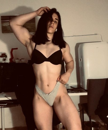 courtney01 beautiful actress pic