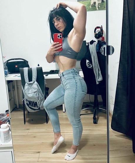 courtney01 hot pornstar galleries