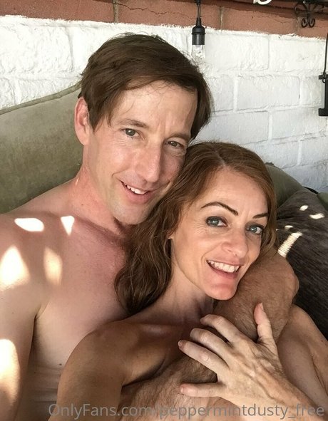 peppermintdusty free model adult photo