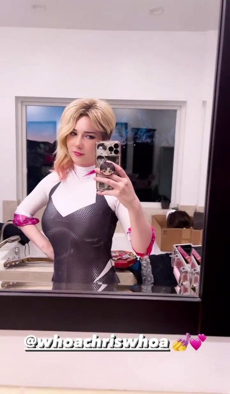 sexy mom onlyfans hd photo