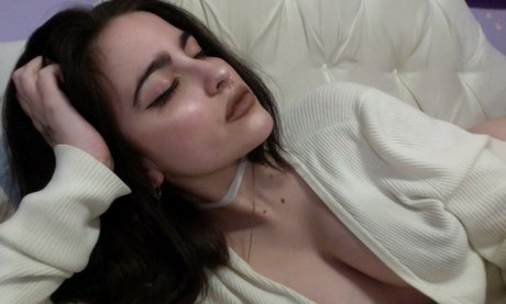 artbitch666 adult model pic