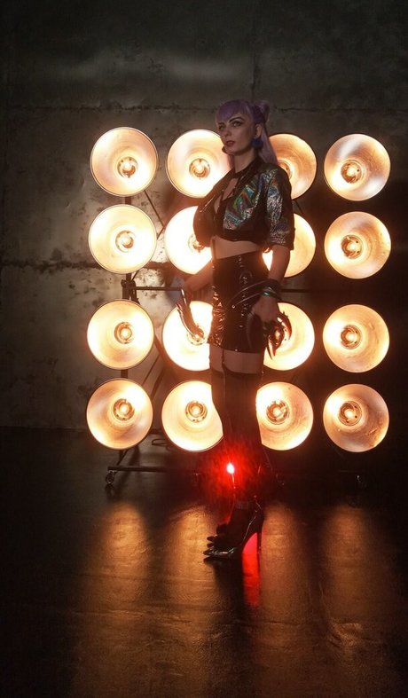 princess asian onlyfans exclusive image