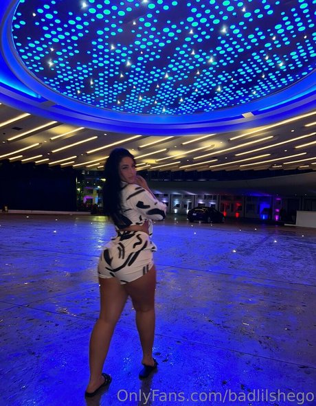 badlilshego pornstar high quality images