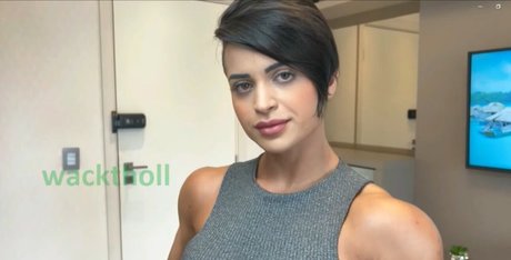 Yanne Fitness sex actress img