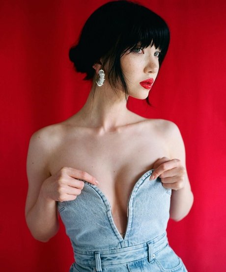 Aya Shalkar free actress archive