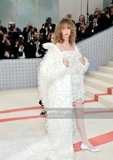 Maya Hawke pornstar sex gallery